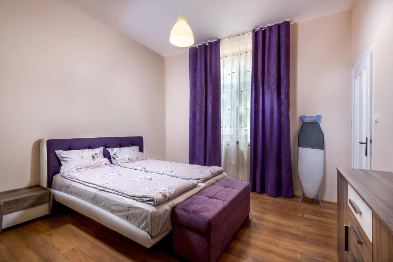 בורגאס Family Apartment - Comfort In The Center מראה חיצוני תמונה