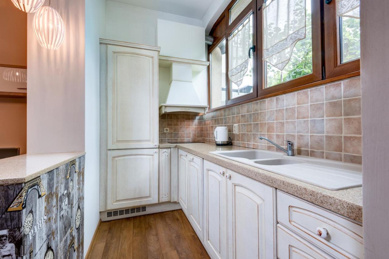 בורגאס Family Apartment - Comfort In The Center מראה חיצוני תמונה
